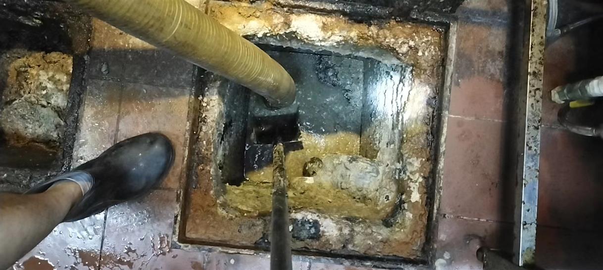 鄂托克污水池清理一般都有毒气，怎么预防中毒呢？